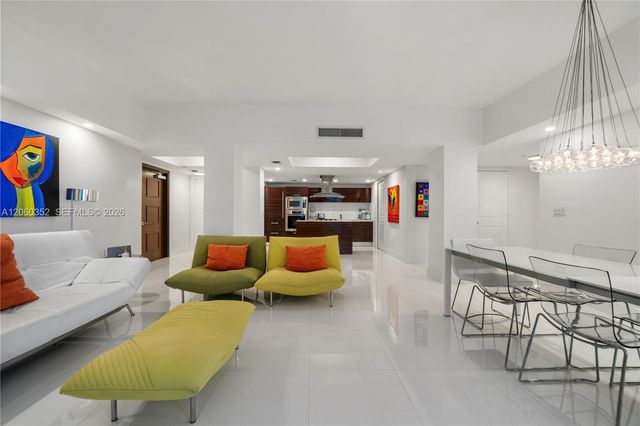 3739 Collins Avenue N503, Miami Beach, FL 33140