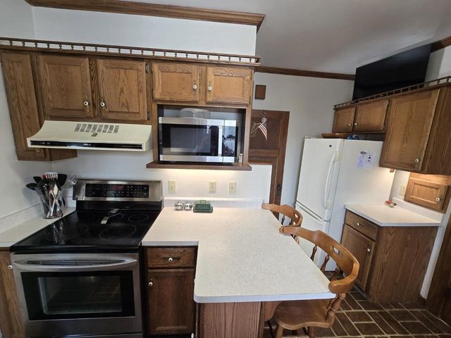 270 GILLETT STREET, Fond Du Lac, WI 54935