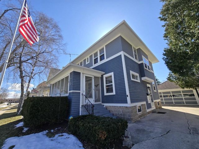 270 GILLETT STREET, Fond Du Lac, WI 54935