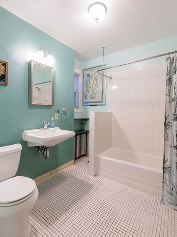 53 Sacramento 1, Cambridge, MA 02138