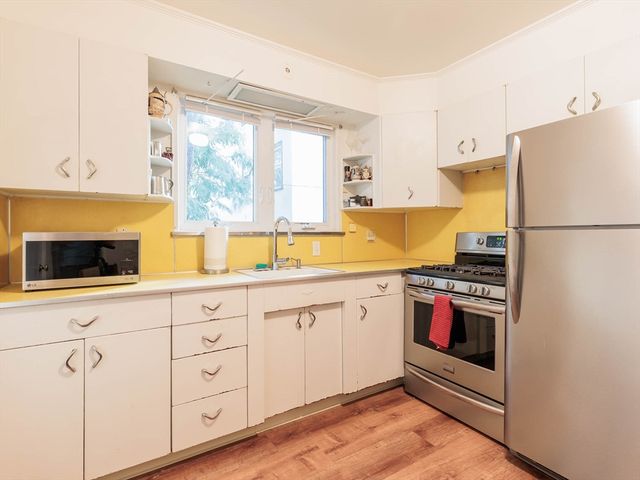 53 Sacramento 1, Cambridge, MA 02138