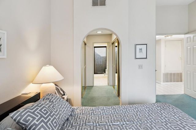 48121 Calle Seranas, La Quinta, CA 92253