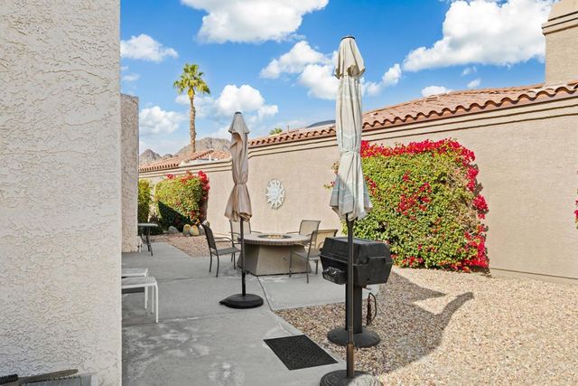 48121 Calle Seranas, La Quinta, CA 92253