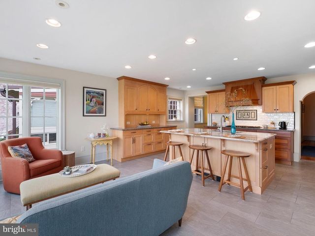 13 THE STRAND, New Castle, DE 19720