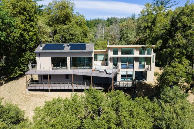 21112 Shear Creek Road, Los Gatos, CA 95033