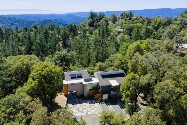 21112 Shear Creek Road, Los Gatos, CA 95033