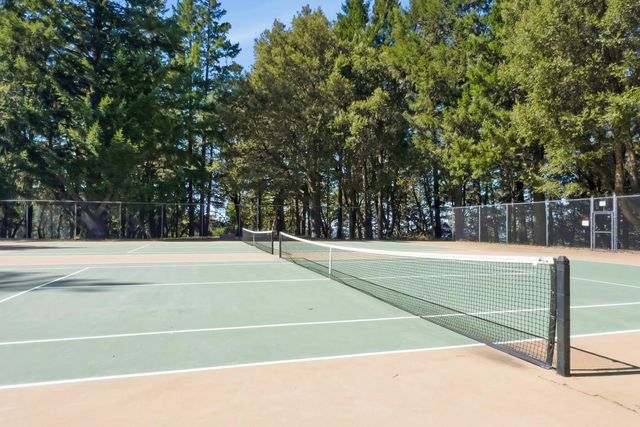 21112 Shear Creek Road, Los Gatos, CA 95033