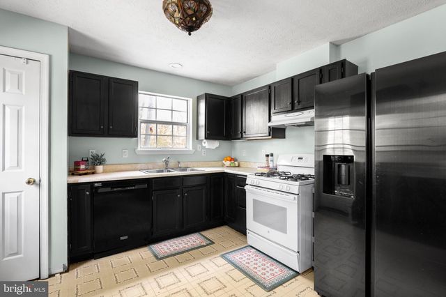 149 GRAY SQUIRREL RD, Harpers Ferry, WV 25425