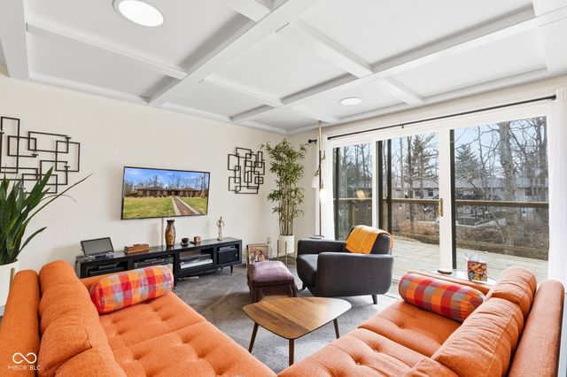 8127 Red Bud Court, Plainfield, IN 46168