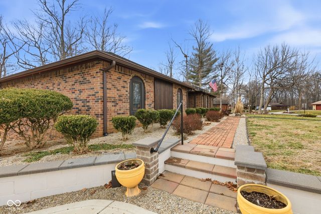 8127 Red Bud Court, Plainfield, IN 46168