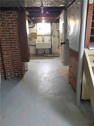 312 Trimble Ave, Carnegie, PA 15106