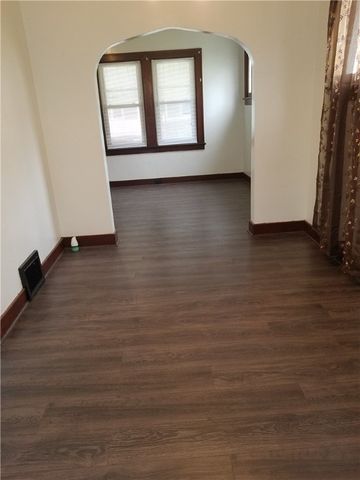 312 Trimble Ave, Carnegie, PA 15106