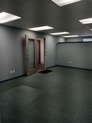 3260 Southgate Place SW 13, Cedar Rapids, IA 52404