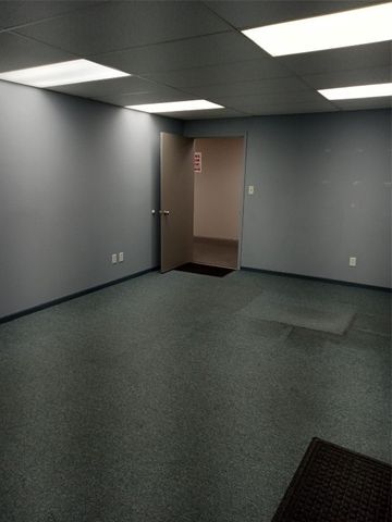 3260 Southgate Place SW 13, Cedar Rapids, IA 52404