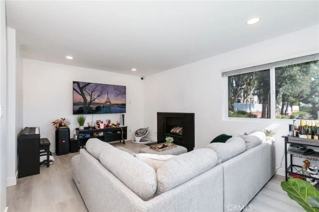 3340 E Collins Avenue 21, Orange, CA 92867