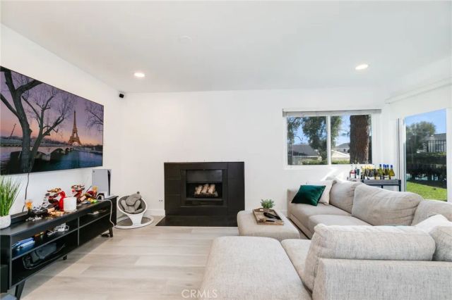 3340 E Collins Avenue 21, Orange, CA 92867