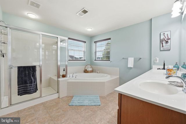 4706 SIR WOODBURN WAY, Clinton, MD 20735