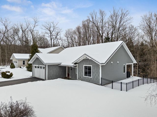 64 Webster Ridge, Shelburne, VT 05482