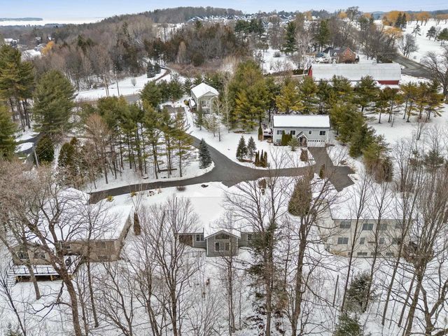 64 Webster Ridge, Shelburne, VT 05482