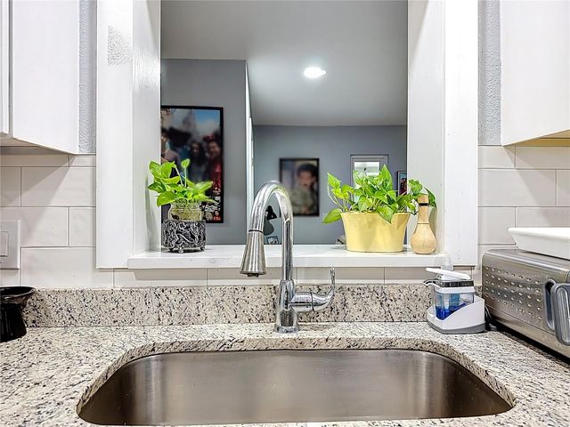 1092 W RIVIERA BOULEVARD, Oviedo, FL 32765