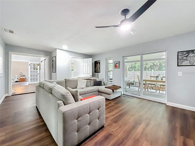 1092 W RIVIERA BOULEVARD, Oviedo, FL 32765