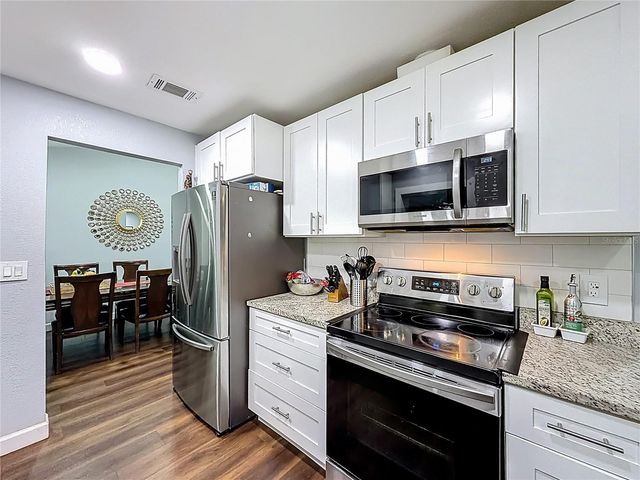 1092 W RIVIERA BOULEVARD, Oviedo, FL 32765