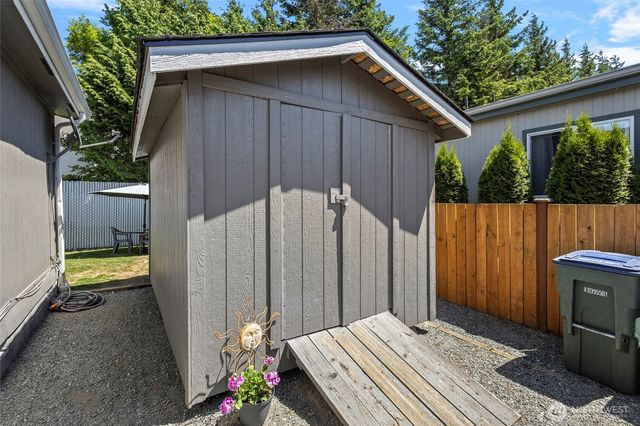 885 Carriage Court, Sedro Woolley, WA 98284