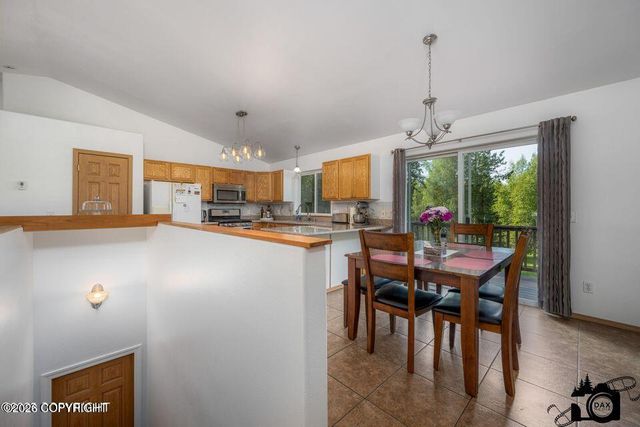 17201 W Lighthouse Drive, Big Lake, AK 99652