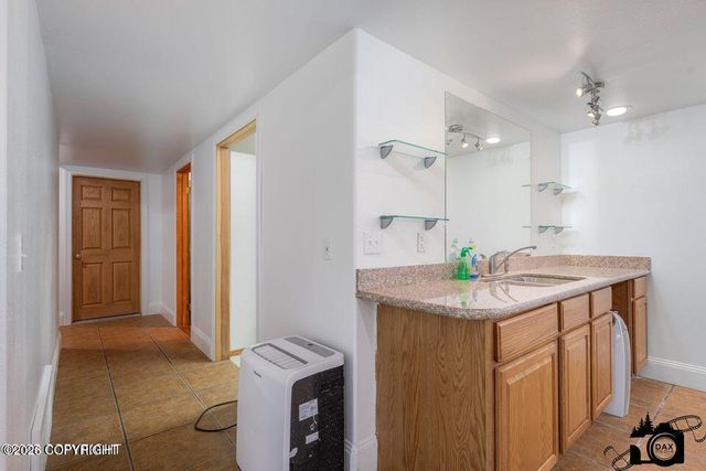 17201 W Lighthouse Drive, Big Lake, AK 99652