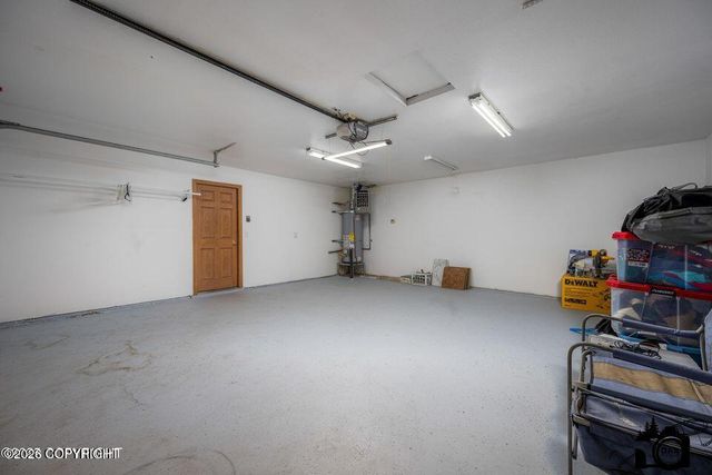 17201 W Lighthouse Drive, Big Lake, AK 99652