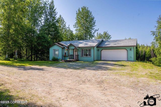 17201 W Lighthouse Drive, Big Lake, AK 99652