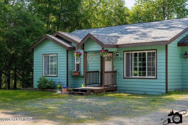 17201 W Lighthouse Drive, Big Lake, AK 99652