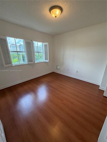101 Sidonia Avenue 402, Coral Gables, FL 33134