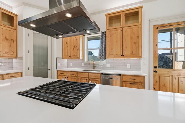 3131 Sanger Creek Way, Waxahachie, TX 75165