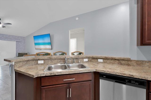 249 SE Whitmore Drive, Port St. Lucie, Port St Lucie, FL 34984