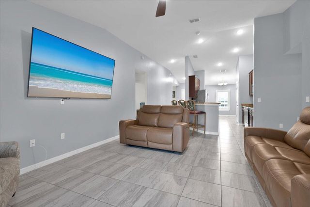 249 SE Whitmore Drive, Port St. Lucie, Port St Lucie, FL 34984