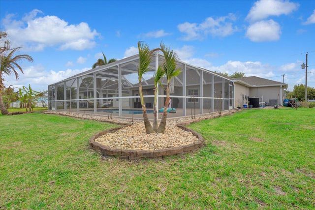 249 SE Whitmore Drive, Port St. Lucie, Port St Lucie, FL 34984