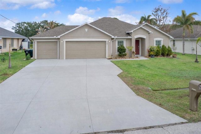 249 SE Whitmore Drive, Port St. Lucie, Port St Lucie, FL 34984