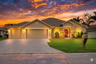 249 SE Whitmore Drive, Port St. Lucie, Port St Lucie, FL 34984