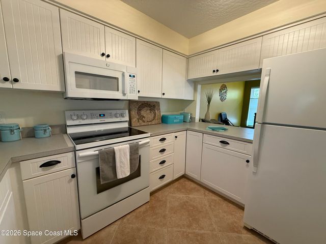 176 Casseekee Trail, Melbourne Beach, FL 32951