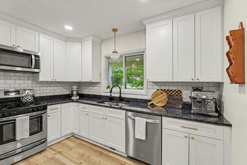 6112 Bartlett Boulevard, Mound, MN 55364 — photo 4