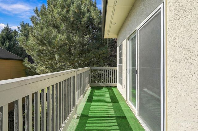 1179 S Arbor Island Pl, Eagle, ID 83616