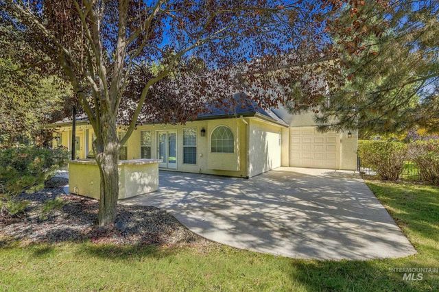 1179 S Arbor Island Pl, Eagle, ID 83616