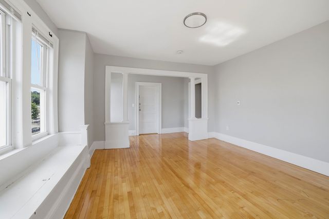 8 Hooper St 3, Worcester, MA 01605
