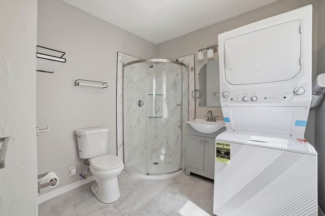 8 Hooper St 3, Worcester, MA 01605