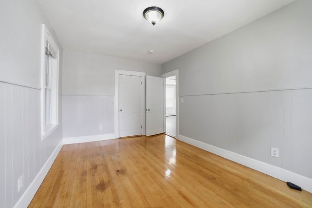 8 Hooper St 3, Worcester, MA 01605