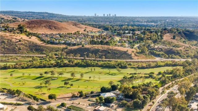 15 Eucalyptus, Irvine, CA 92612