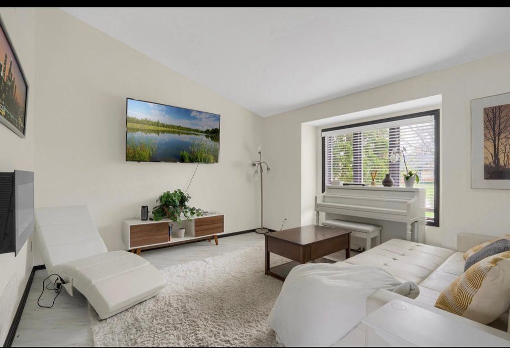 9119 Regent Parkway, Brooklyn Park, MN 55443 — photo 4