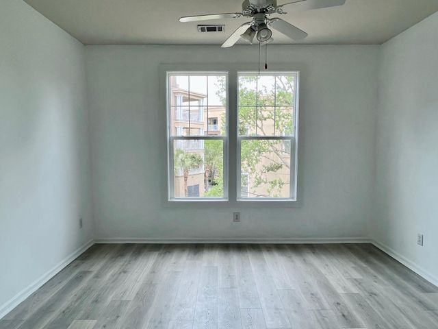 130 River Landing Drive 10302, Daniel Island, SC 29492