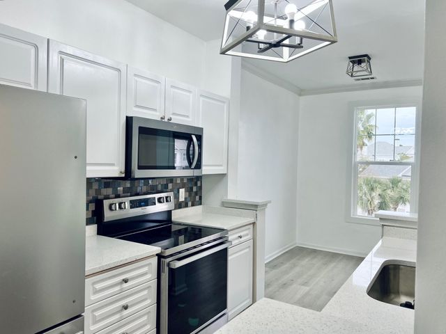 130 River Landing Drive 10302, Daniel Island, SC 29492
